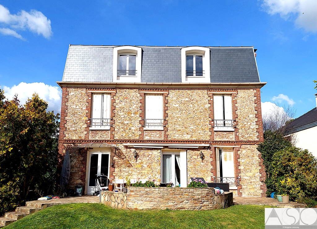 Après travaux — Surélévation mansart d'une maison individuelle