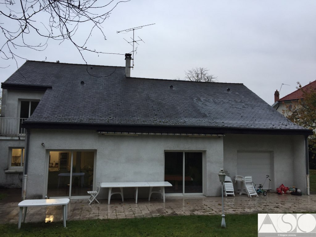 Avant travaux — Isolation et lucarnes de toit d'une maison individuelle